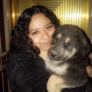 Meet your Posher, Jasmine